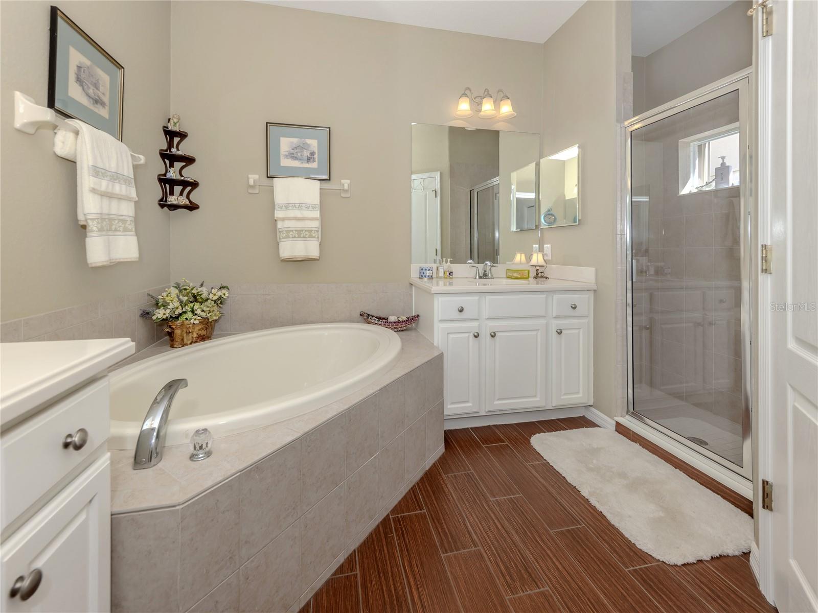 STONEYBROOK AT VENICE - Residential