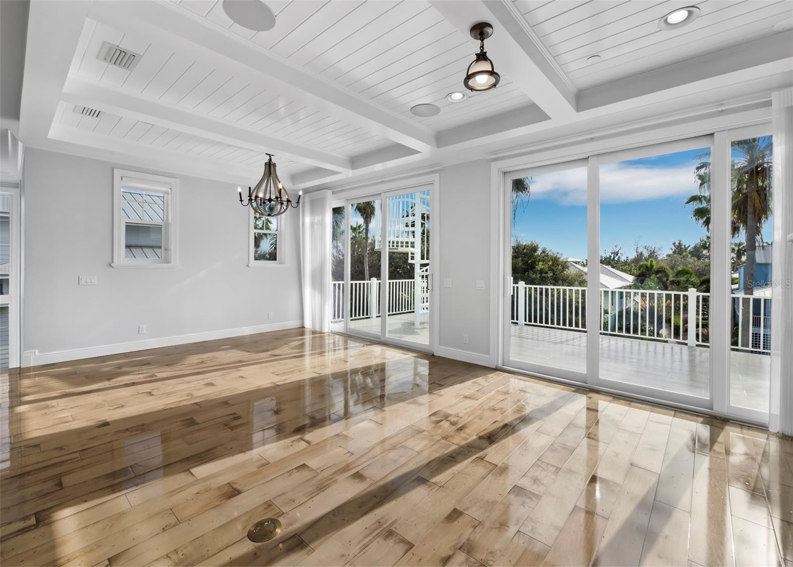CONRAD BEACH - Residential