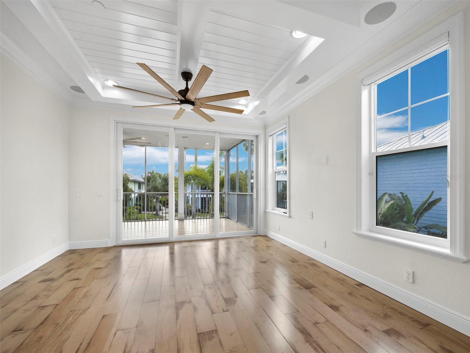 CONRAD BEACH - Residential