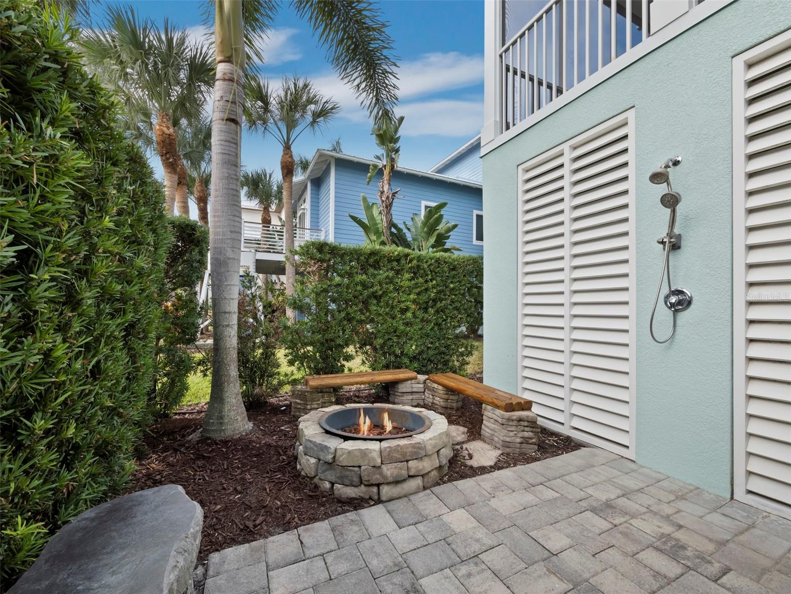 CONRAD BEACH - Residential