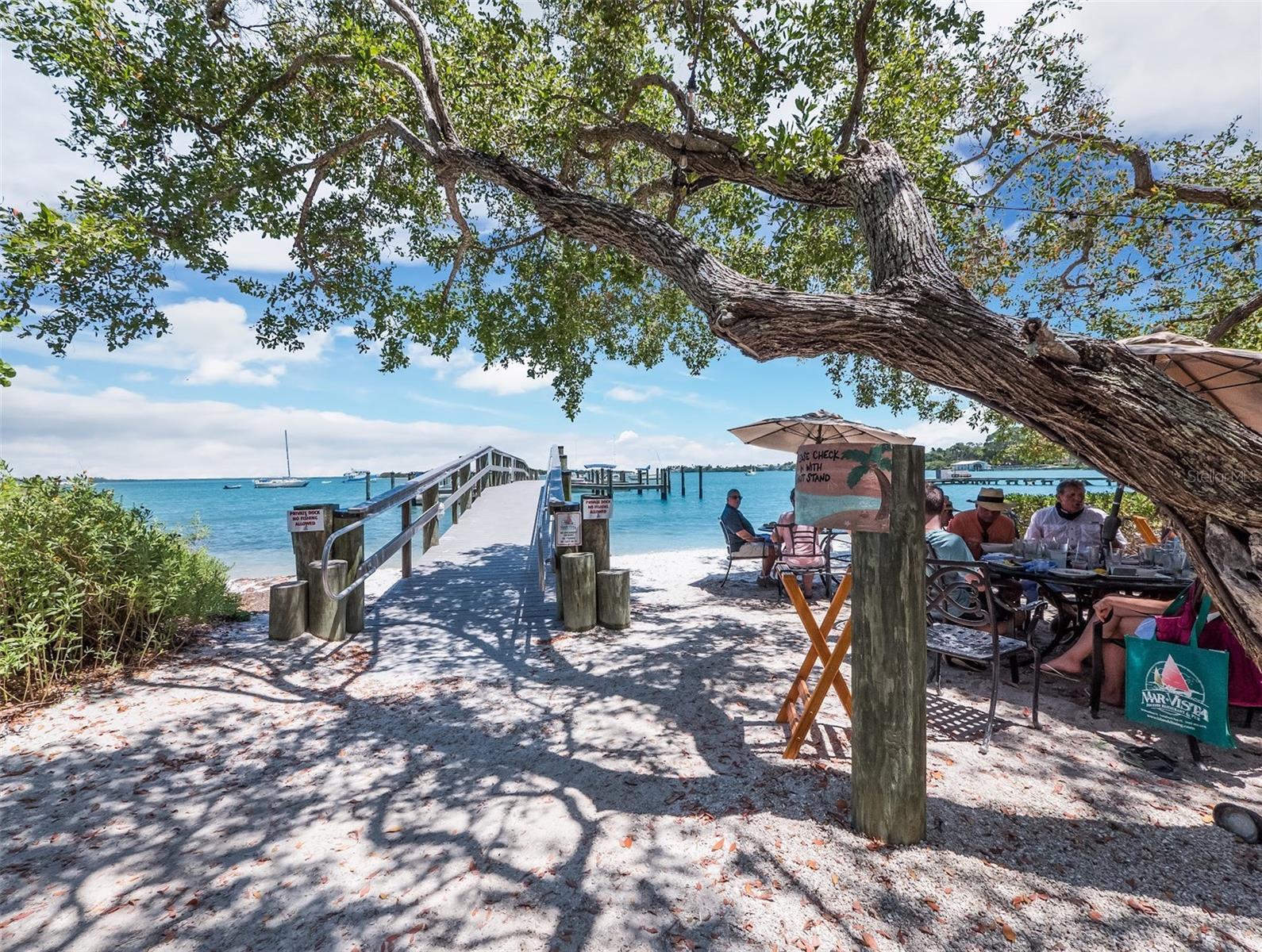 CONRAD BEACH - Residential