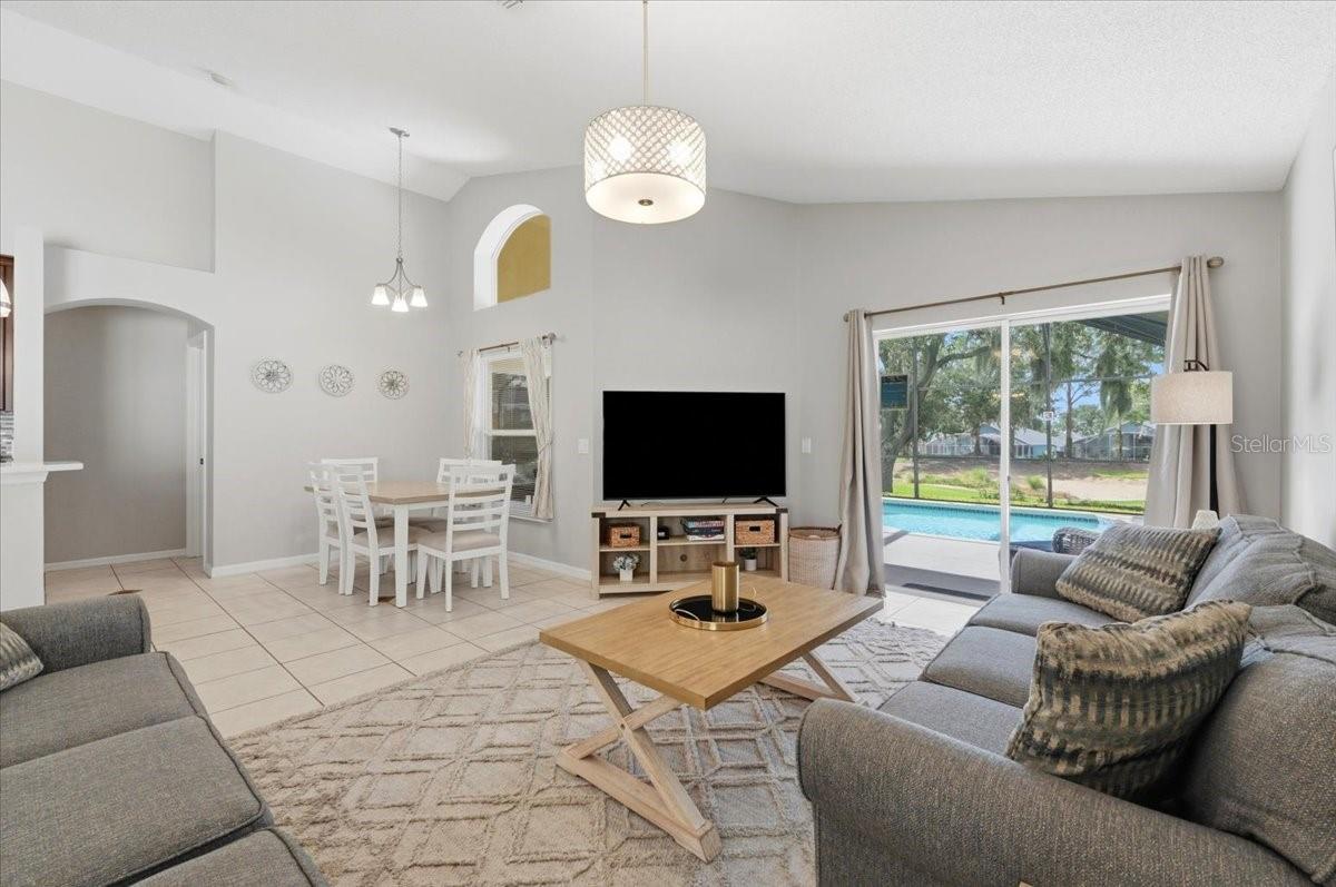 SOUTHERN DUNES ESTATES ADD - Residential