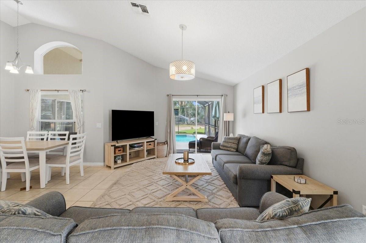 SOUTHERN DUNES ESTATES ADD - Residential