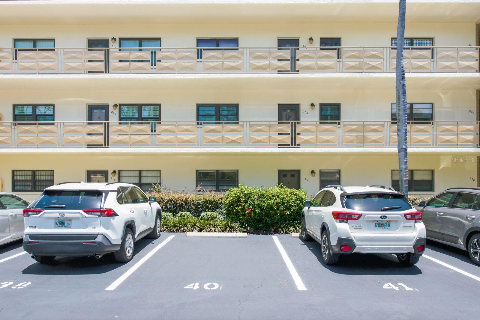 TERRACE PARK OF FIVE TOWNS - Residential