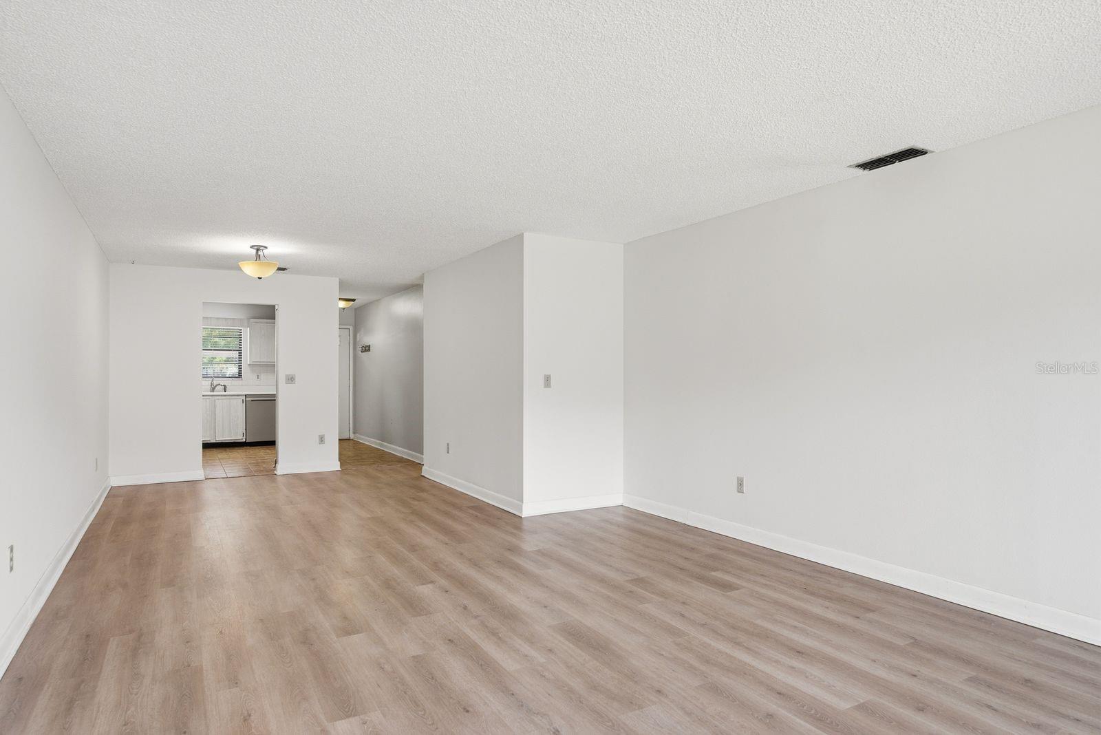 TERRACE PARK OF FIVE TOWNS - Residential