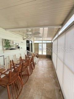 HOLIDAY TRAVEL PARK ENGLEWOOD - Residential