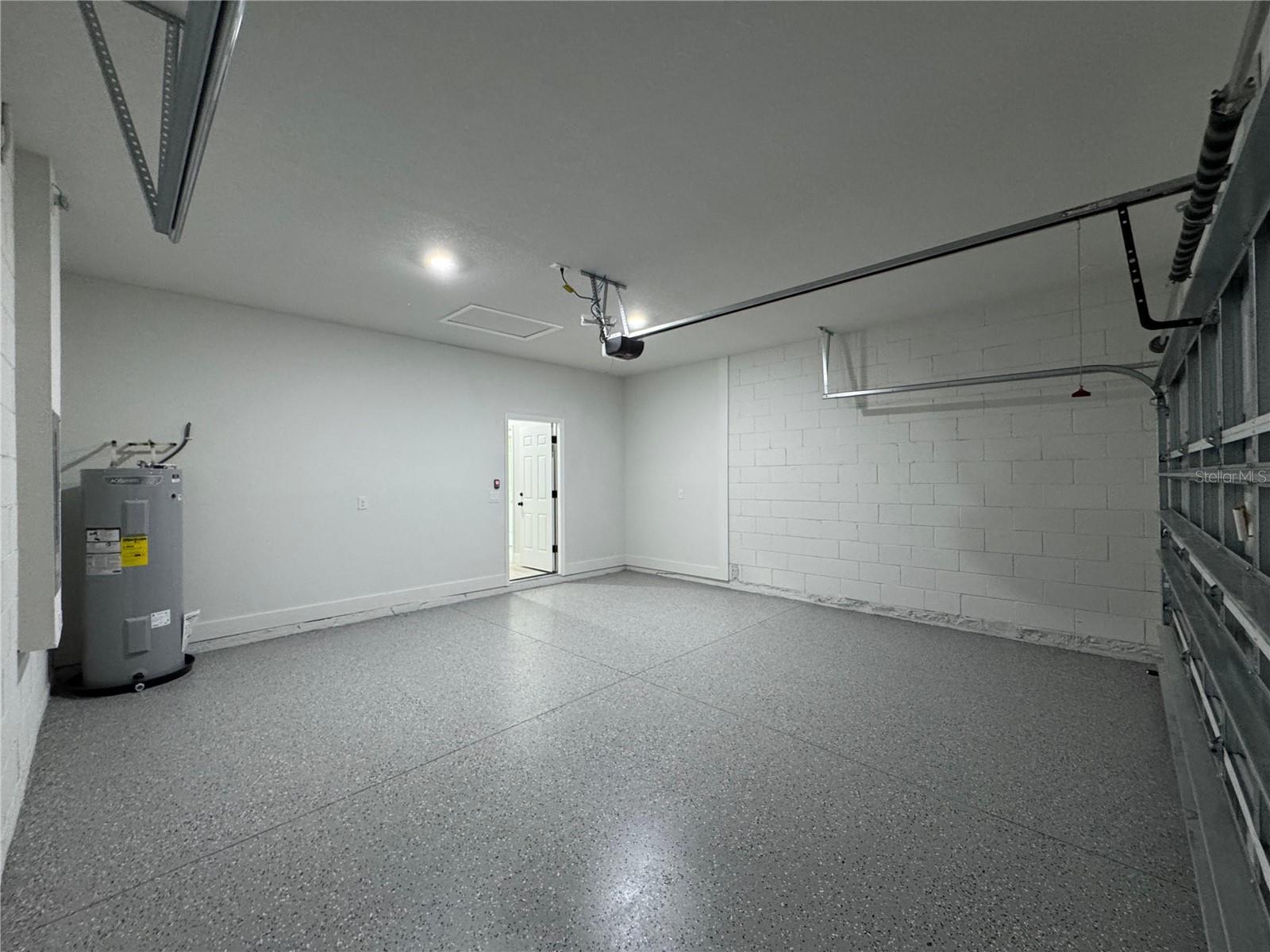 CITRUS SPGS UNIT 21 - Residential