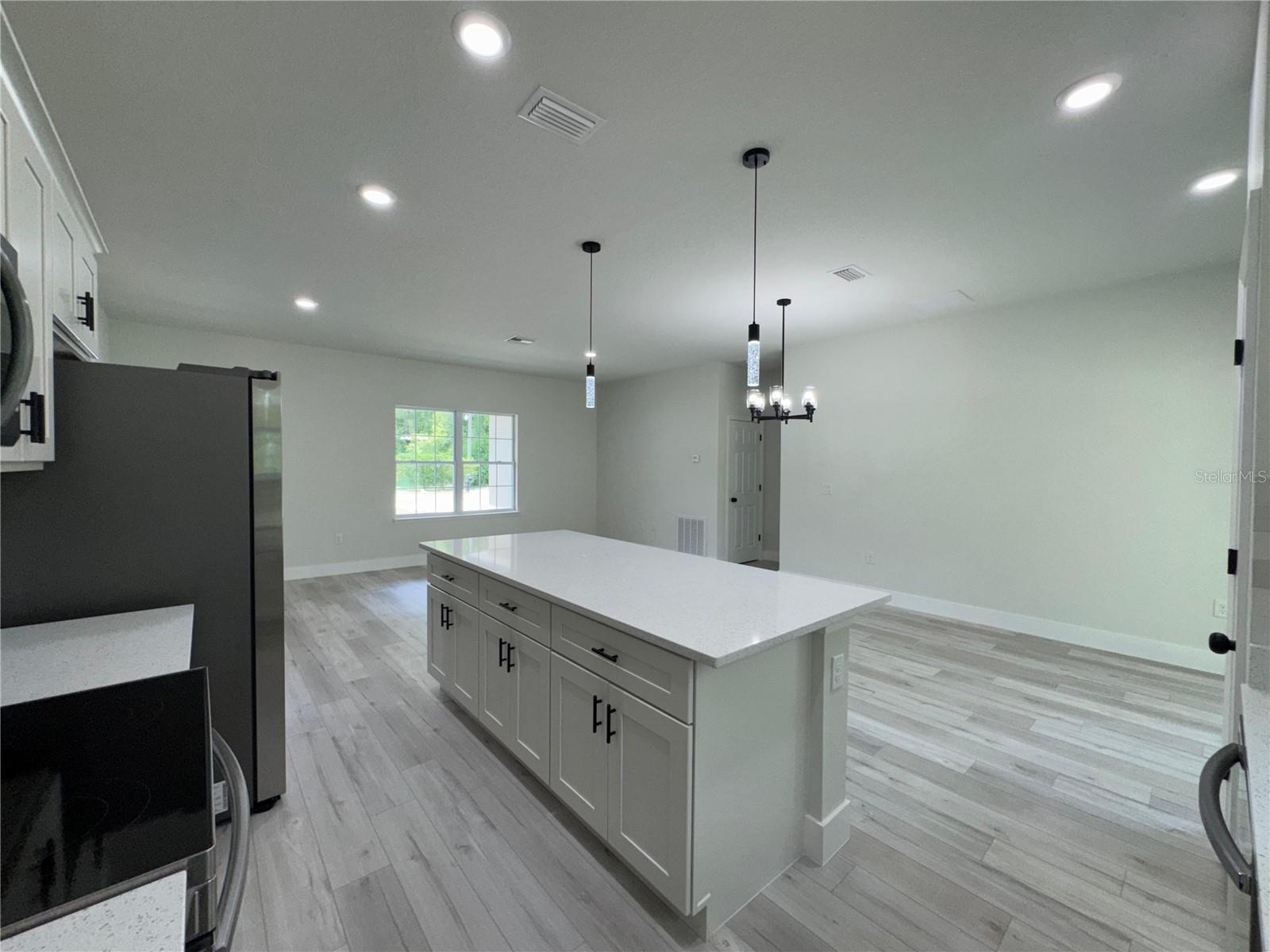 CITRUS SPGS UNIT 21 - Residential
