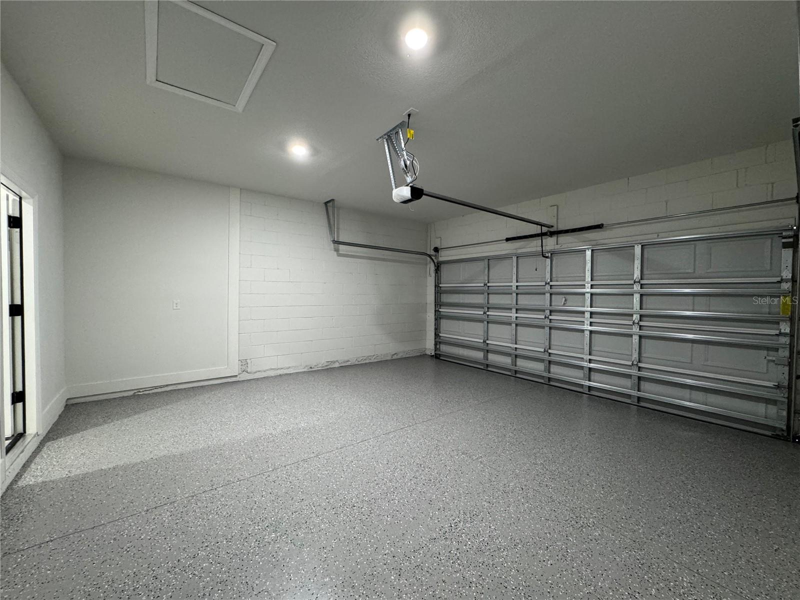 CITRUS SPGS UNIT 21 - Residential