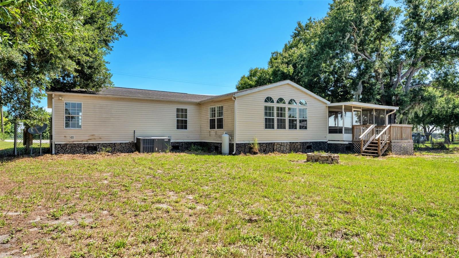 NOT IN A SUBDIVISION - Residential