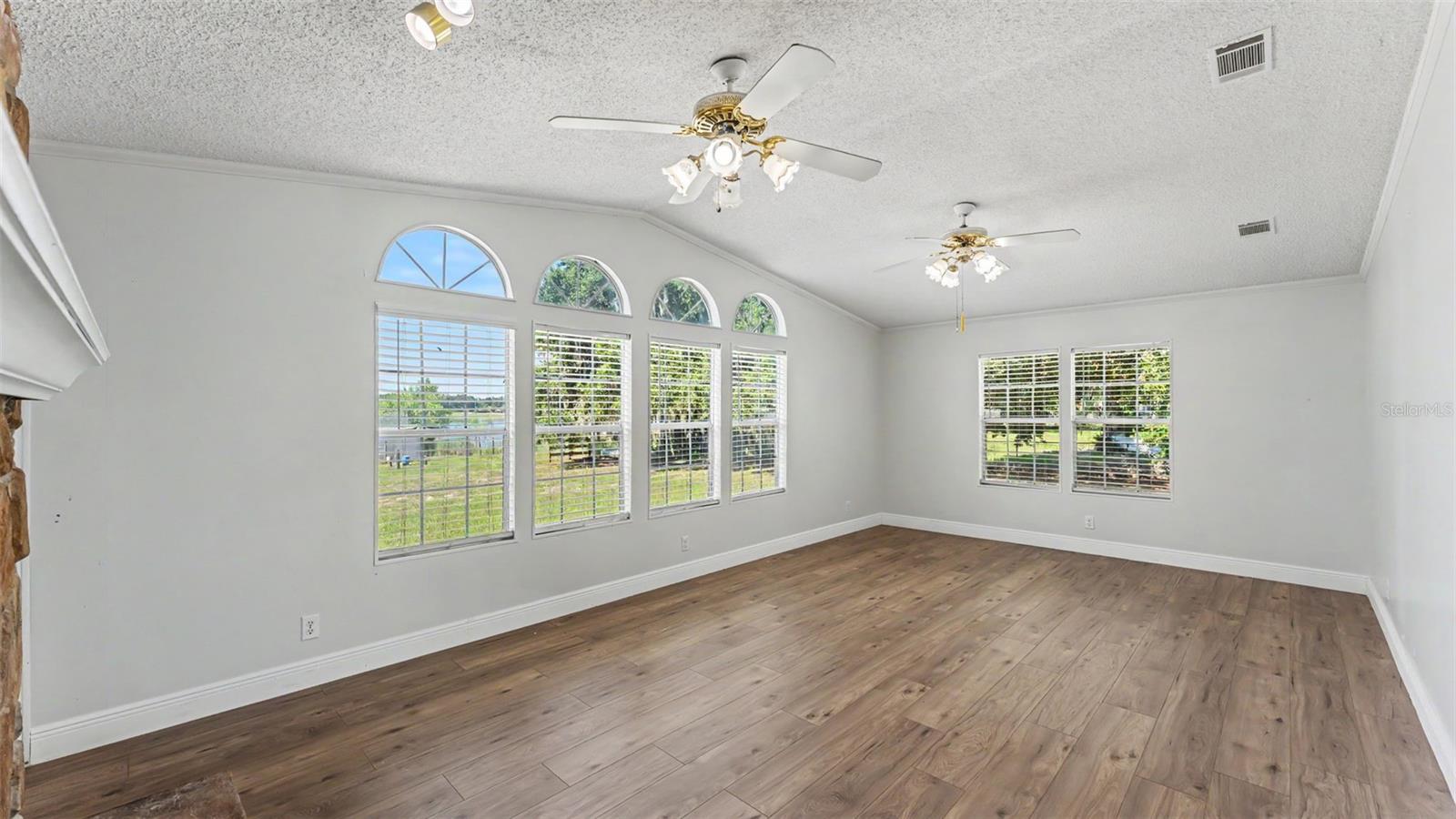 NOT IN A SUBDIVISION - Residential