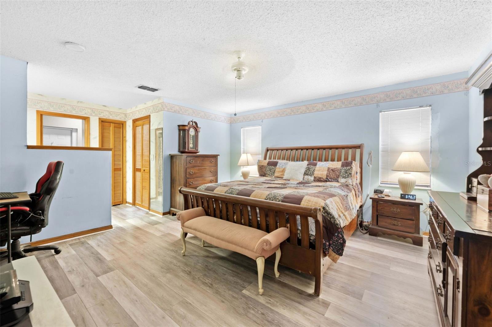 SHADOW LAKES - Residential