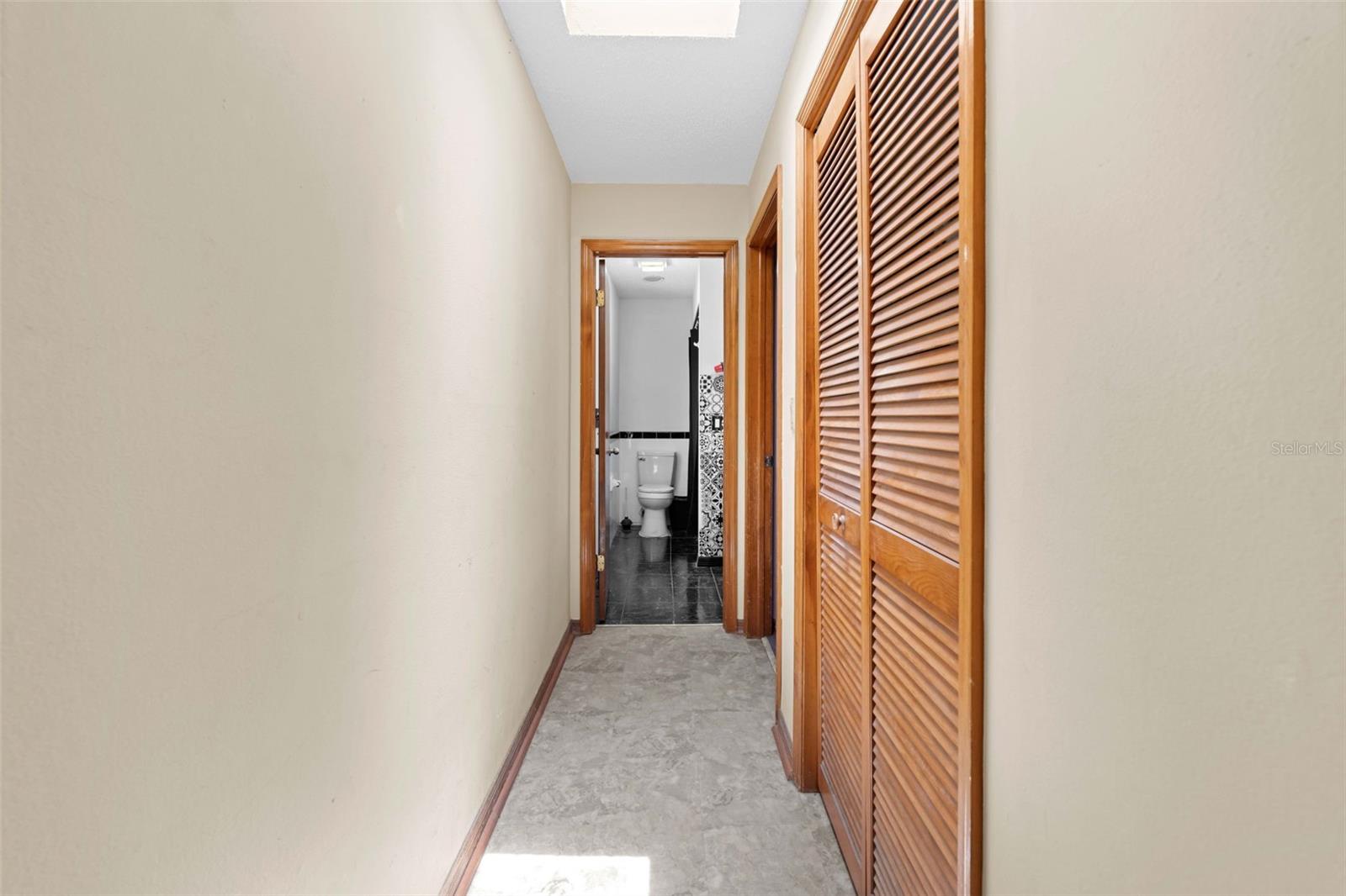 SHADOW LAKES - Residential