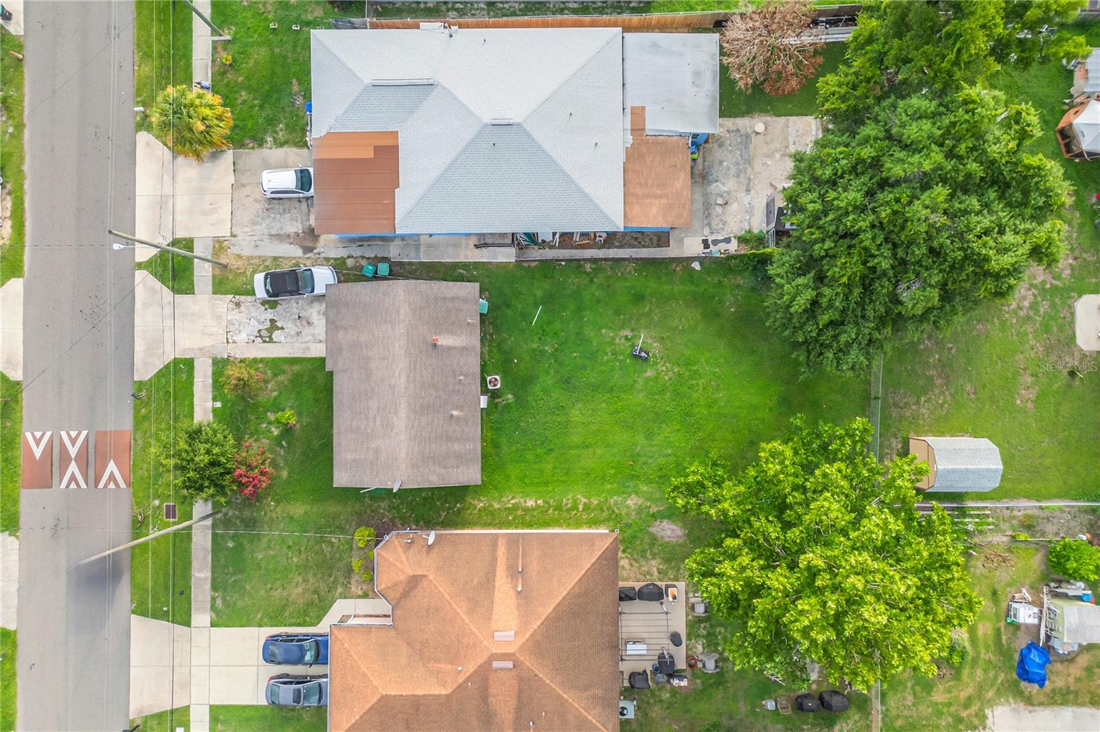 LAKE MANN SHORES - Residential