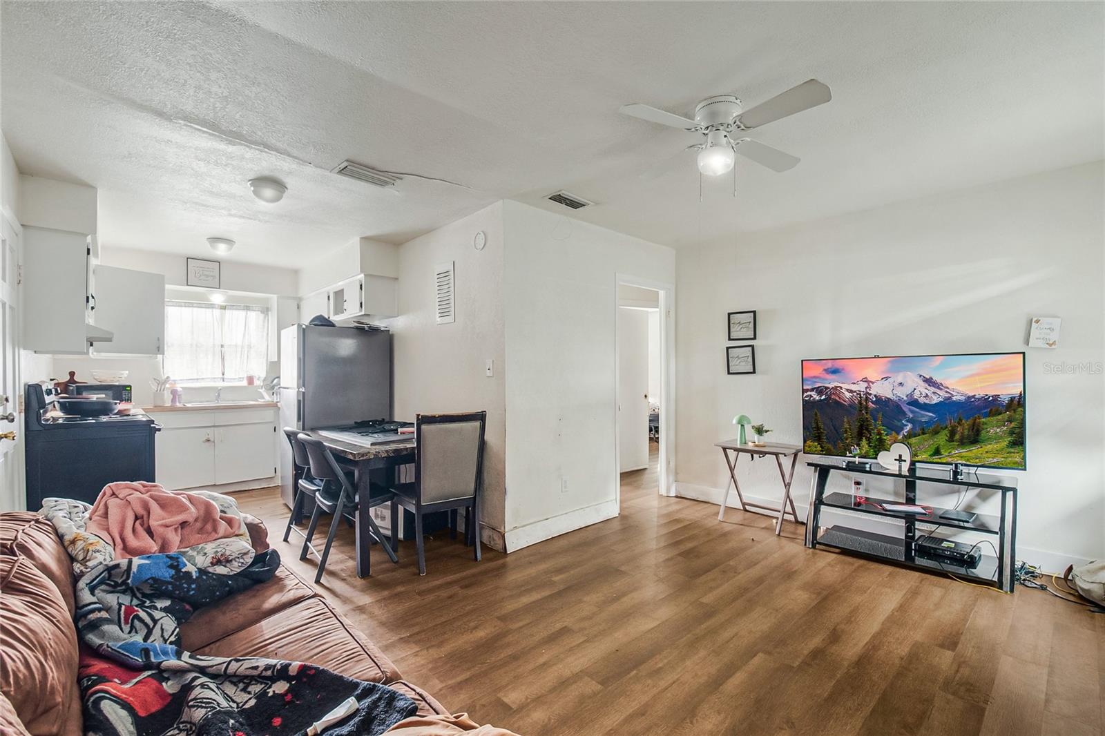 LAKE MANN SHORES - Residential