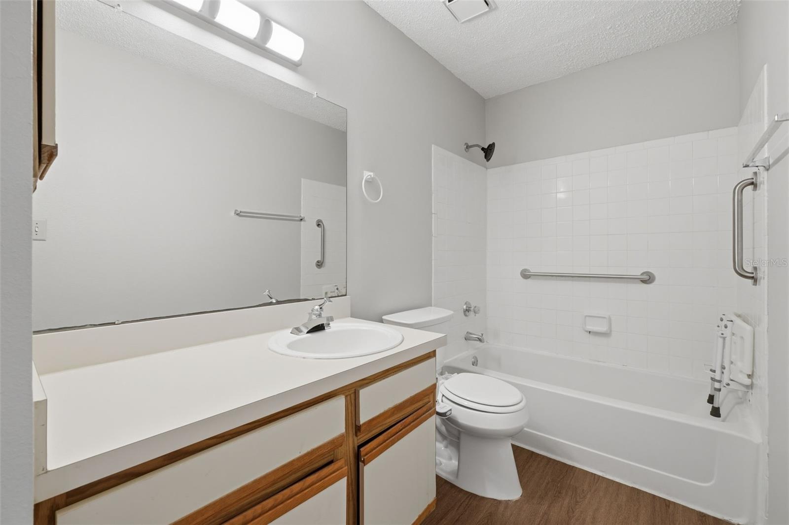 OASIS AT PEARL LAKE A CONDO - Residential