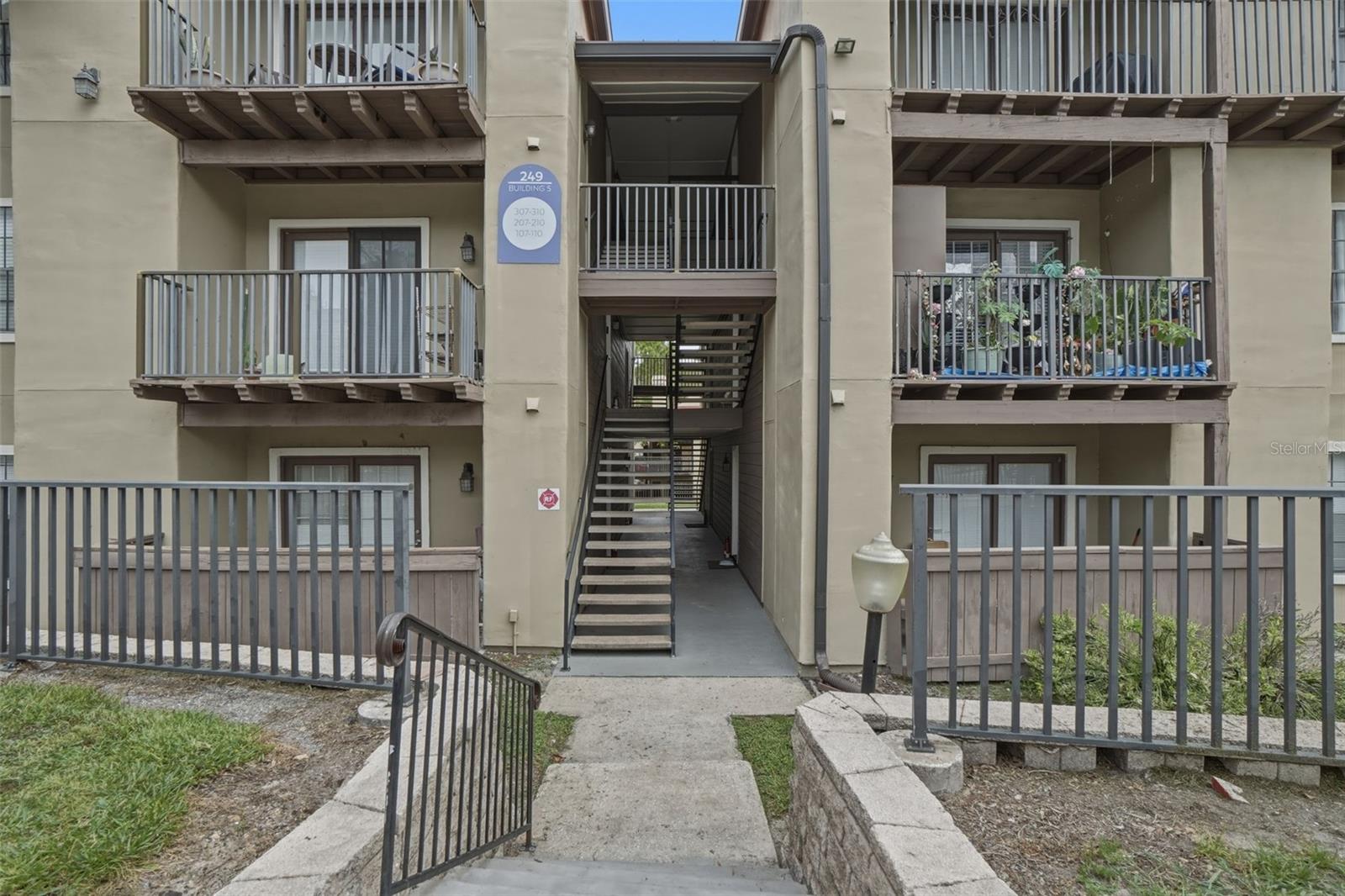 OASIS AT PEARL LAKE A CONDO - Residential