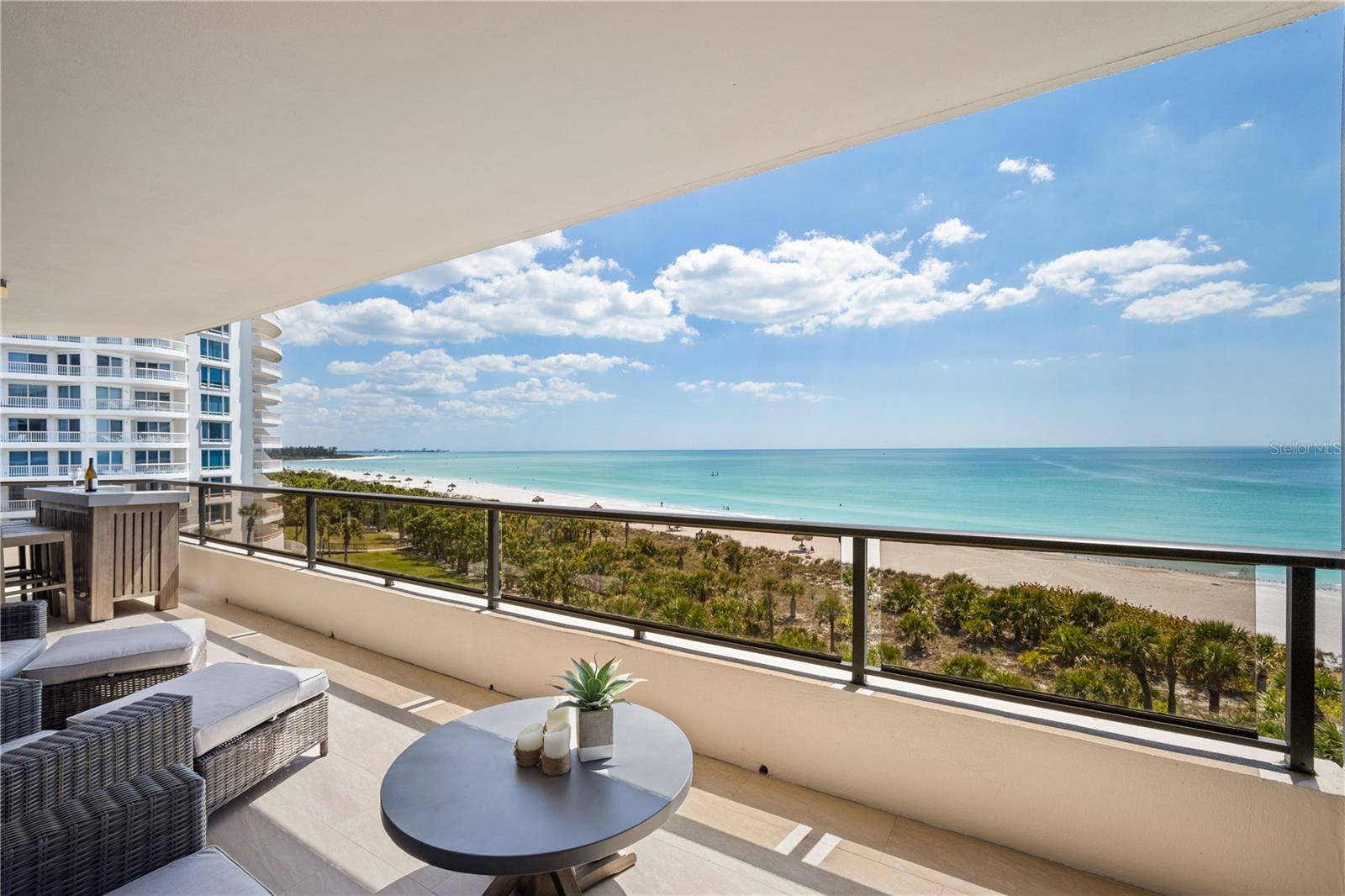 SANCTUARY IV - Residential