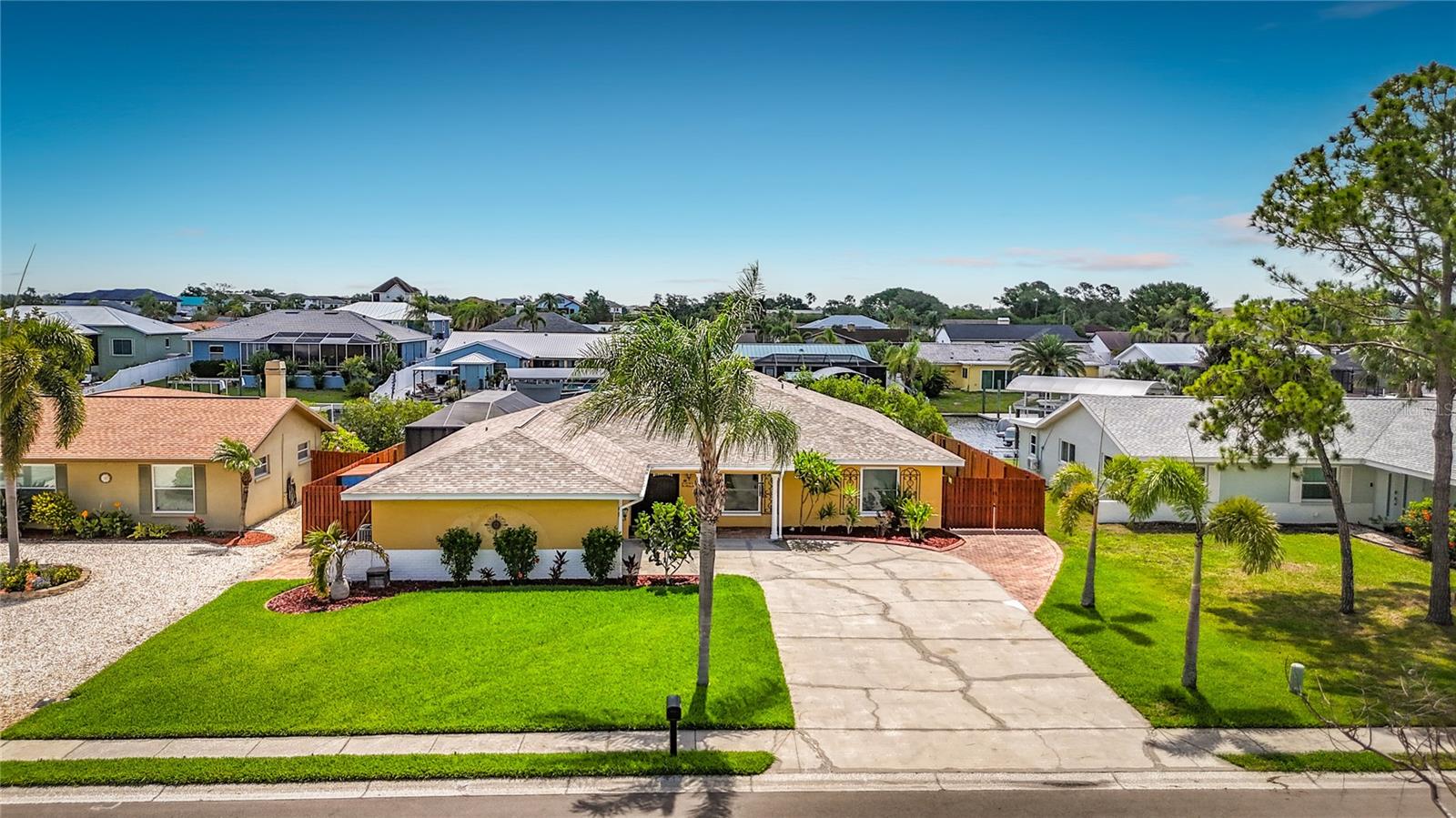SABAL KEY UNIT 2 - Residential