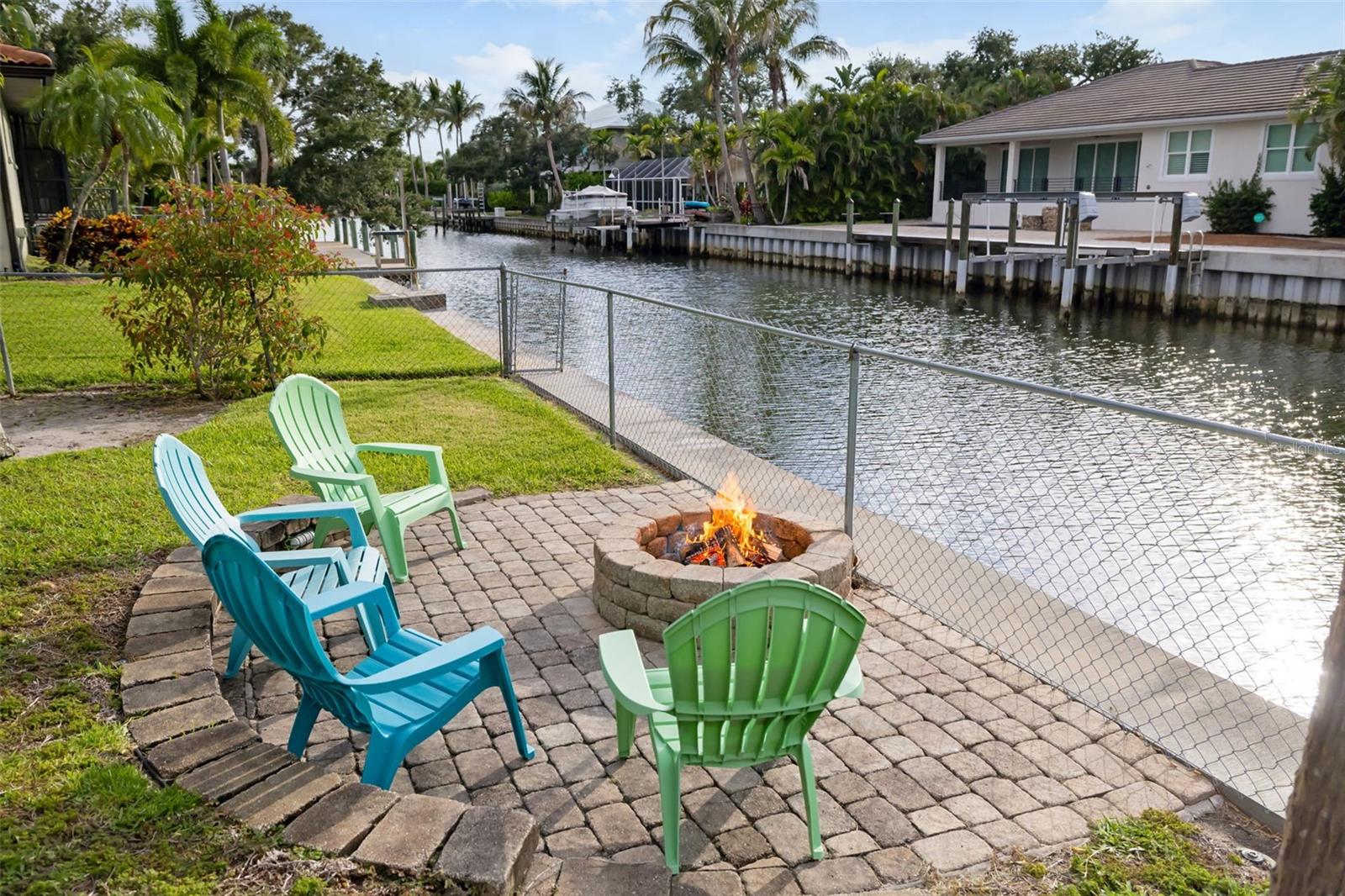 SIESTAS BAYSIDE WATERSIDE EAST REP LTS 18 & 19 - Residential