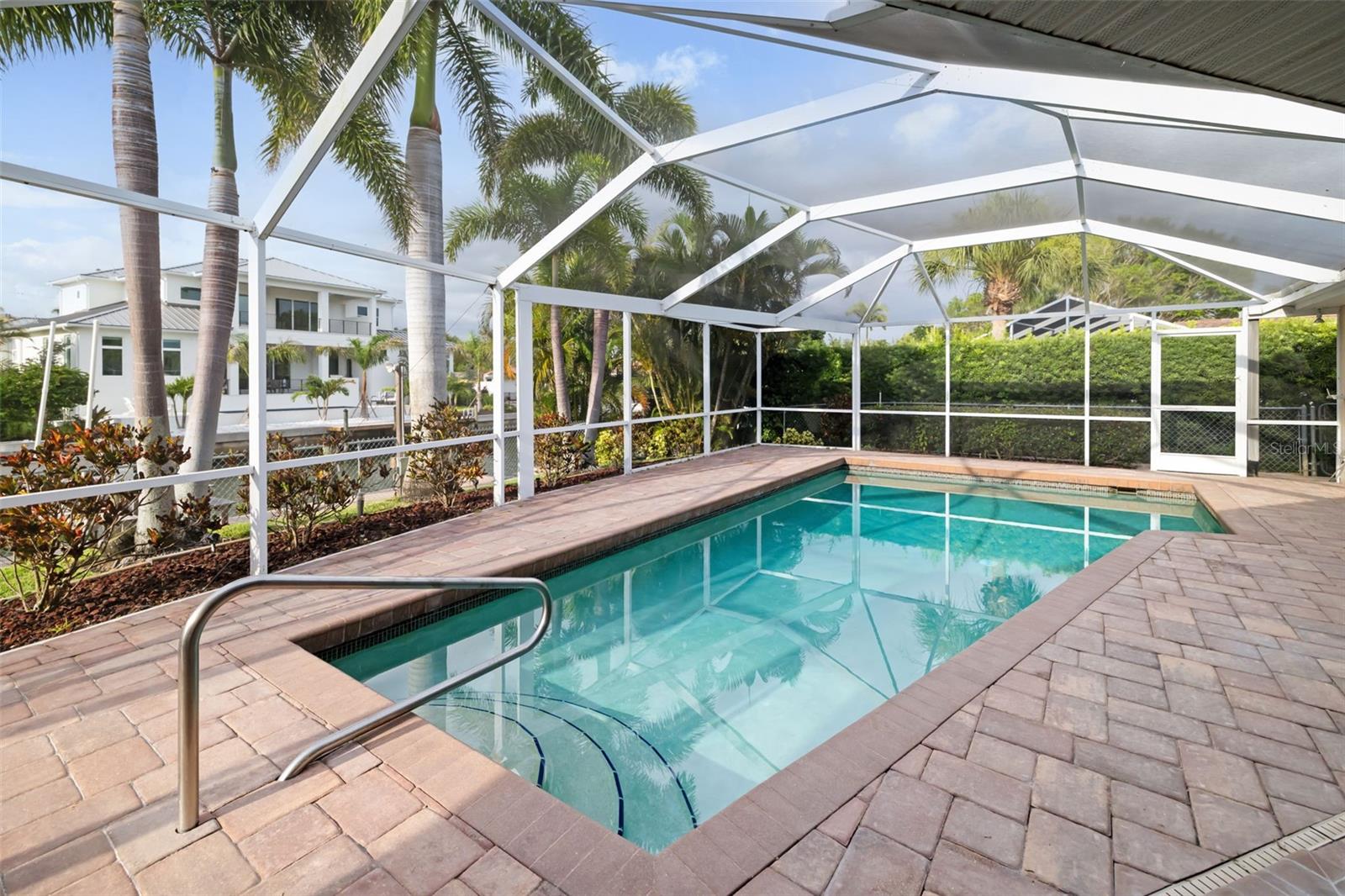 SIESTAS BAYSIDE WATERSIDE EAST REP LTS 18 & 19 - Residential