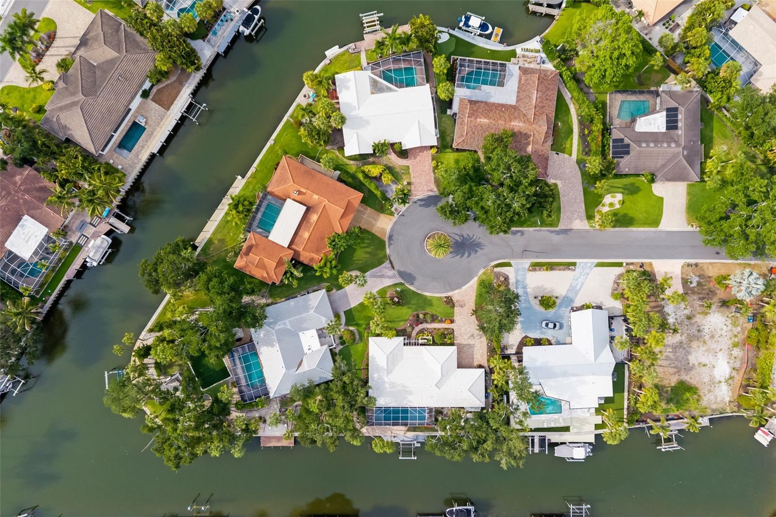SIESTAS BAYSIDE WATERSIDE EAST REP LTS 18 & 19 - Residential