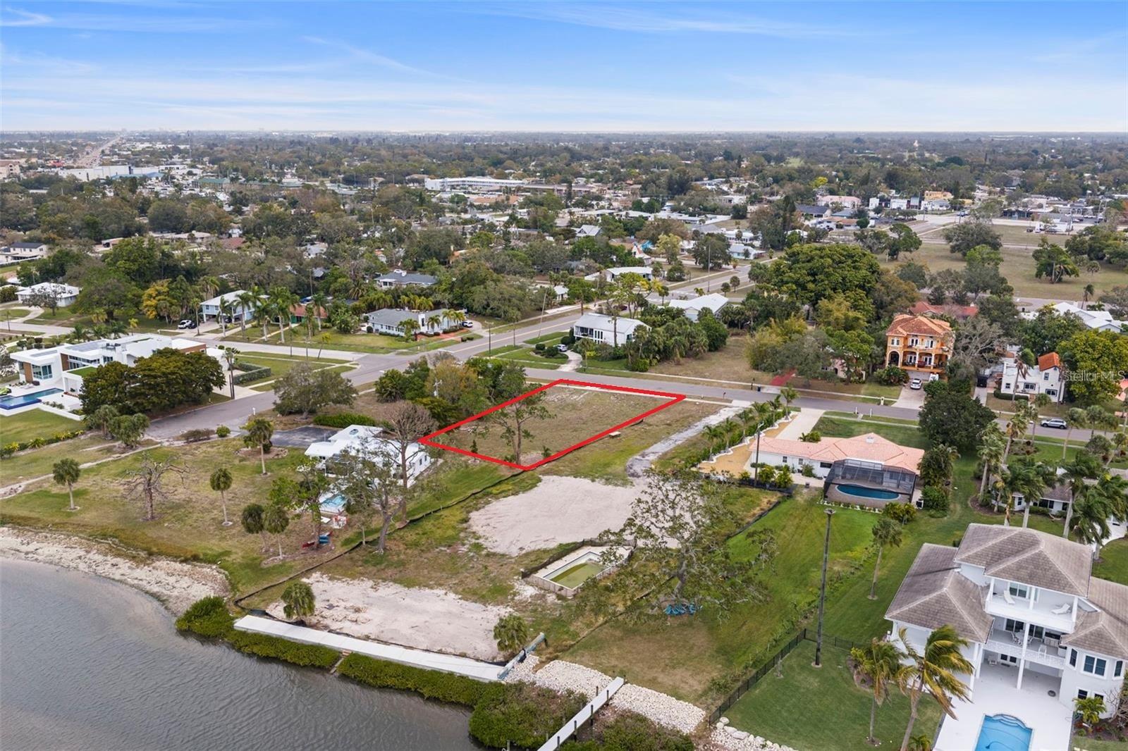 WHITFIELD ESTATES UNIT 1 - Land