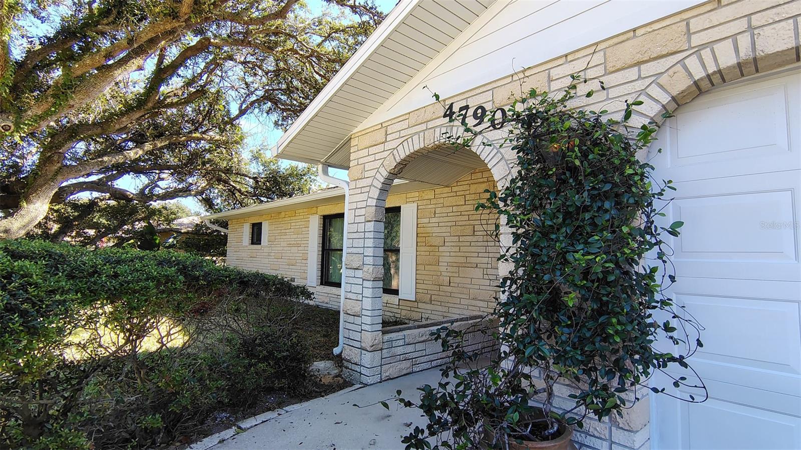 OCEANSIDE VILLAGE - Residential