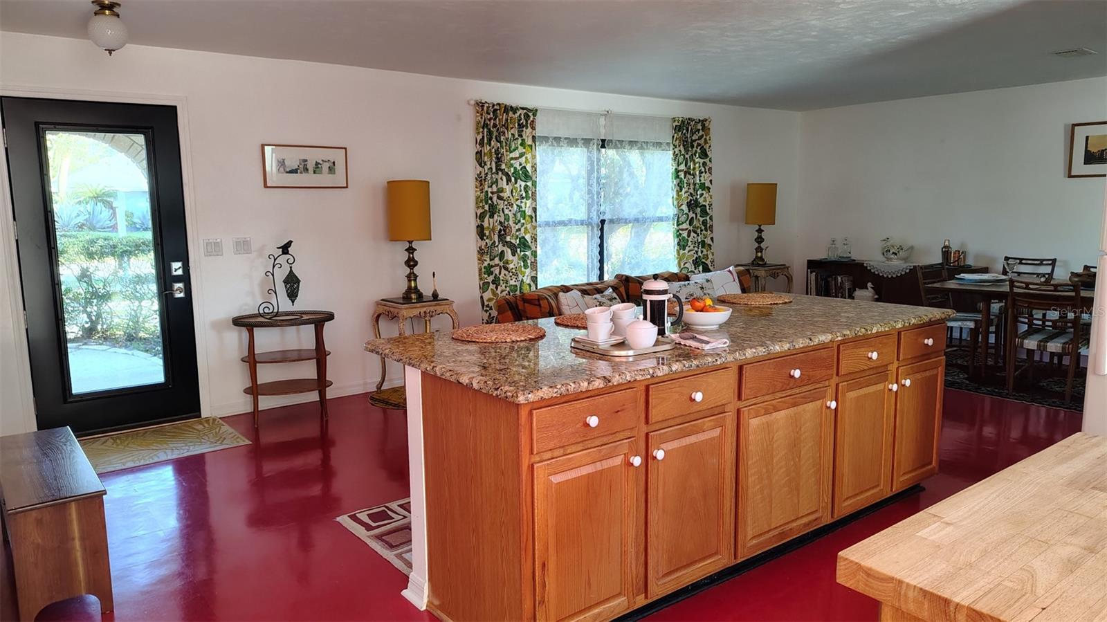 OCEANSIDE VILLAGE - Residential