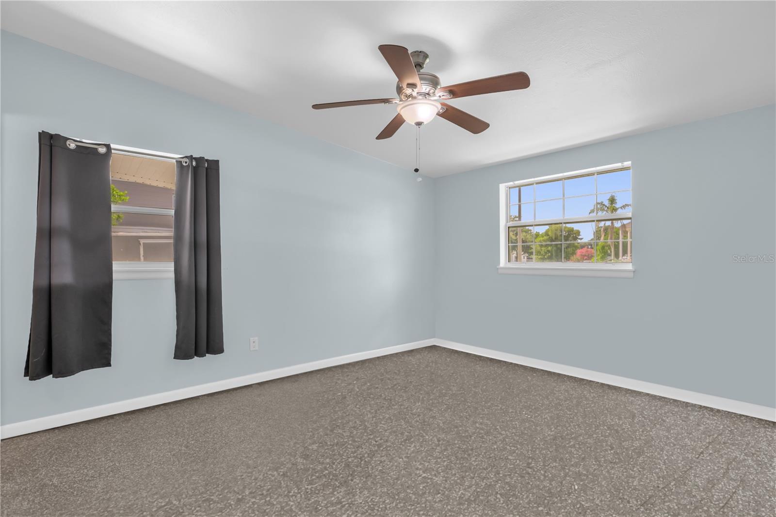 AZALEA HOMES - Residential