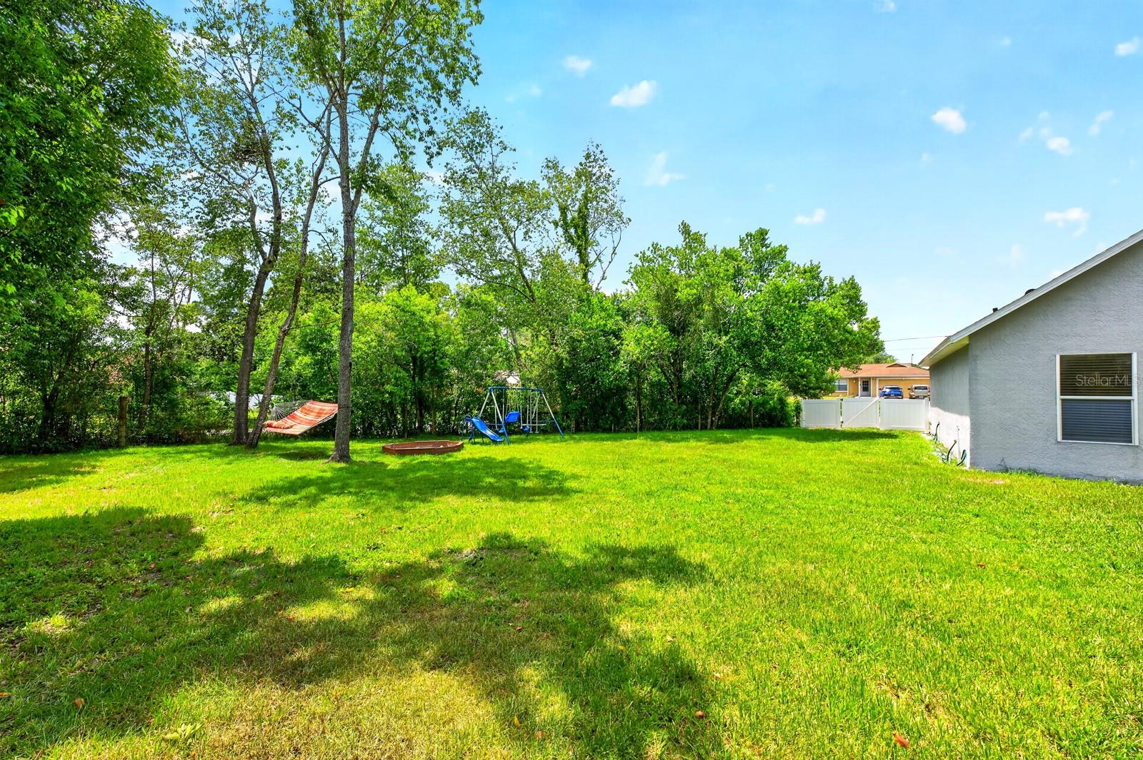 DELTONA LAKES UNIT 33 - Residential