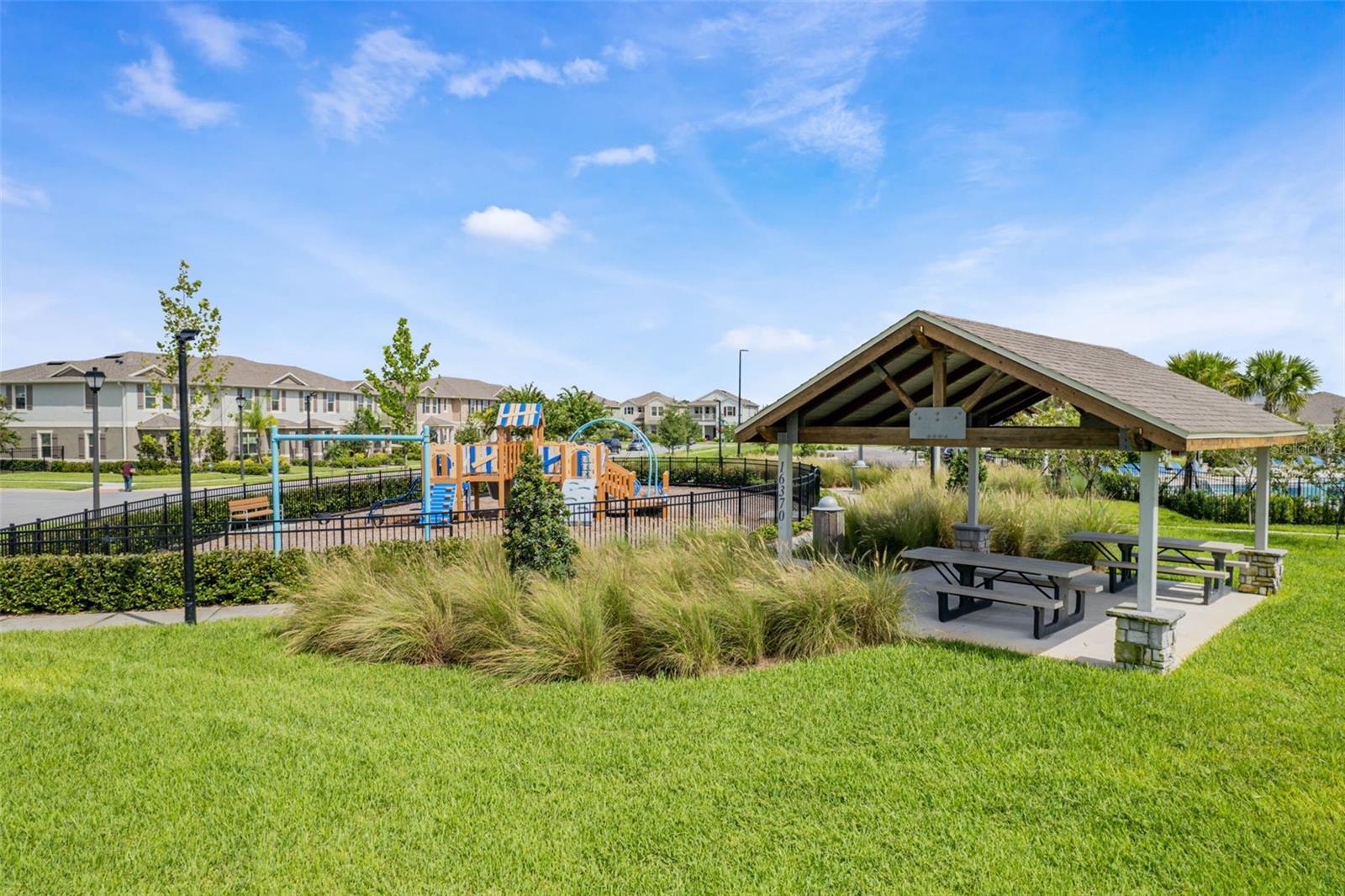 WATERLEIGH - Residential