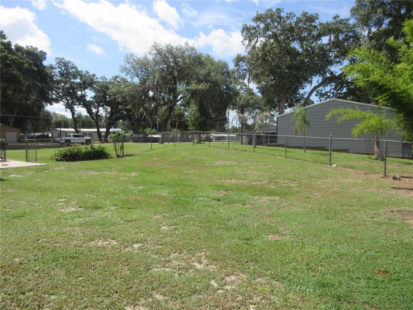 SILVER SPGS VILLAGE - Residential