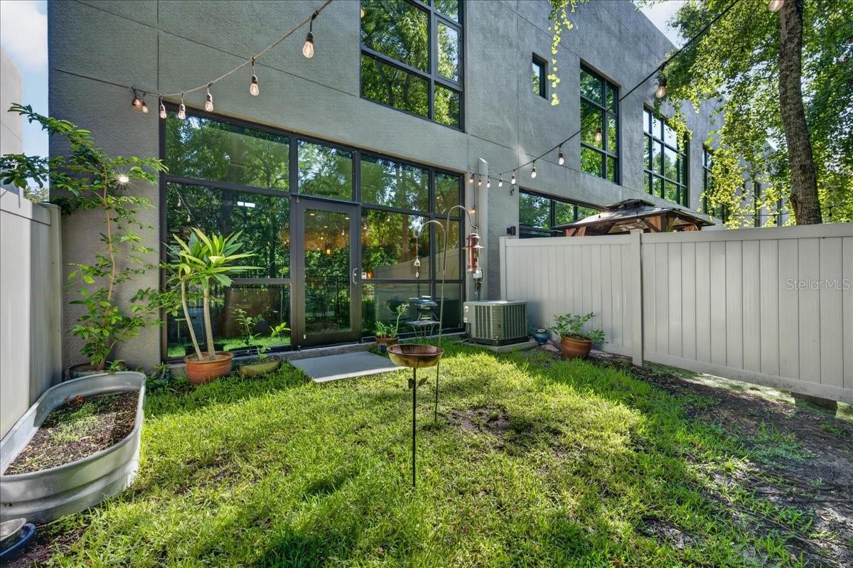 CARROLLWOOD CROSSINGS 2 - Residential
