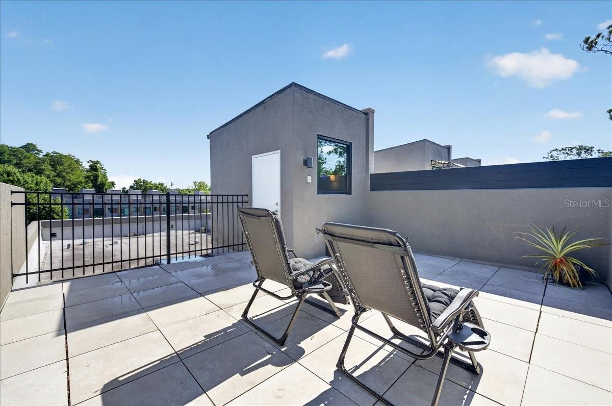 CARROLLWOOD CROSSINGS 2 - Residential