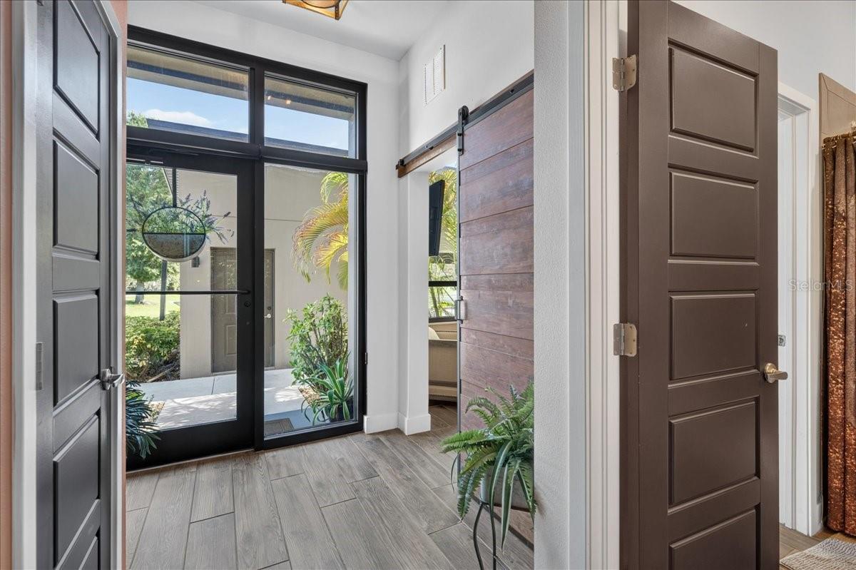 CARROLLWOOD CROSSINGS 2 - Residential