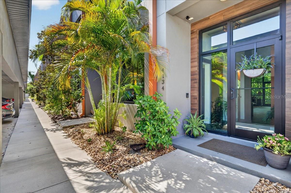 CARROLLWOOD CROSSINGS 2 - Residential