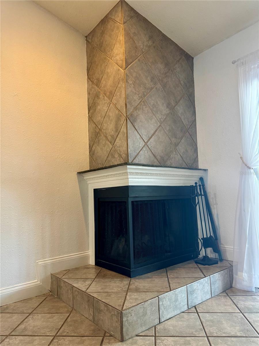 CITRUS CHASE PH 02 - Residential Lease