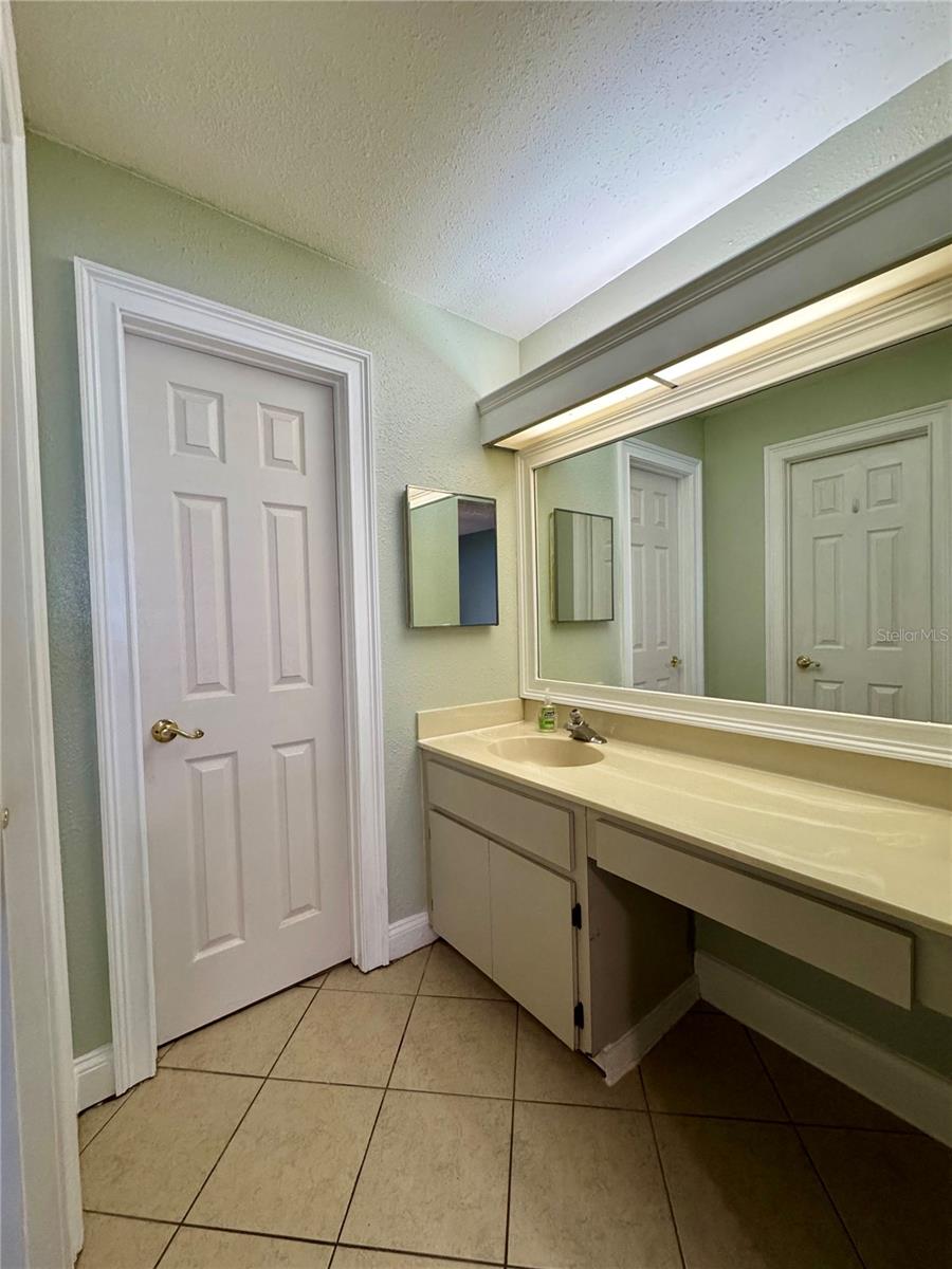 CITRUS CHASE PH 02 - Residential Lease