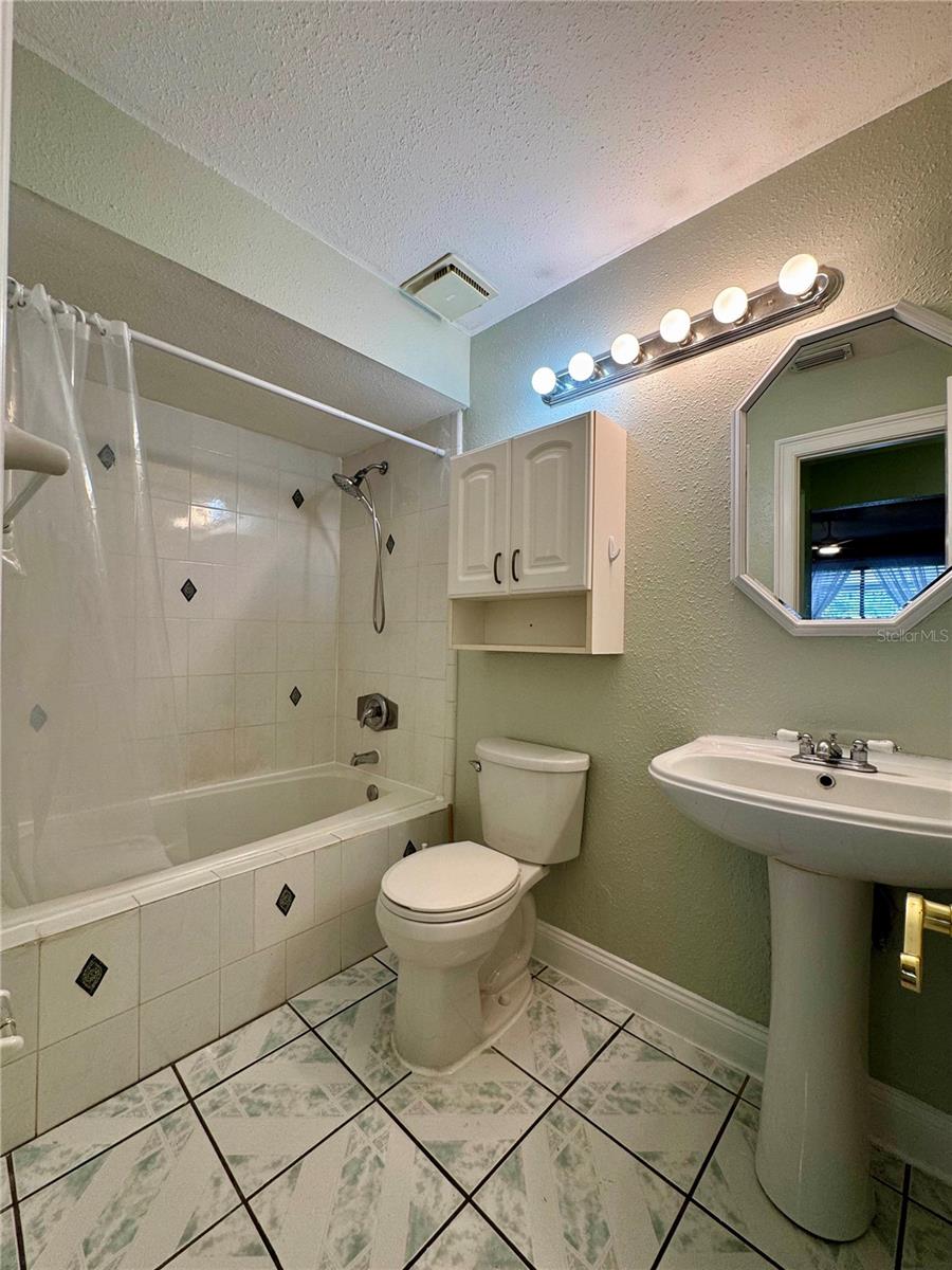 CITRUS CHASE PH 02 - Residential Lease