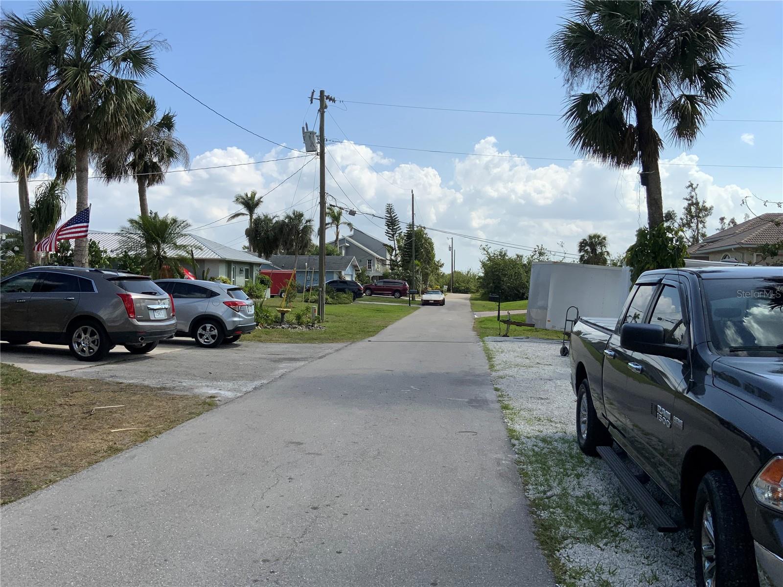 YACHT CLUB COL W ADD - Land