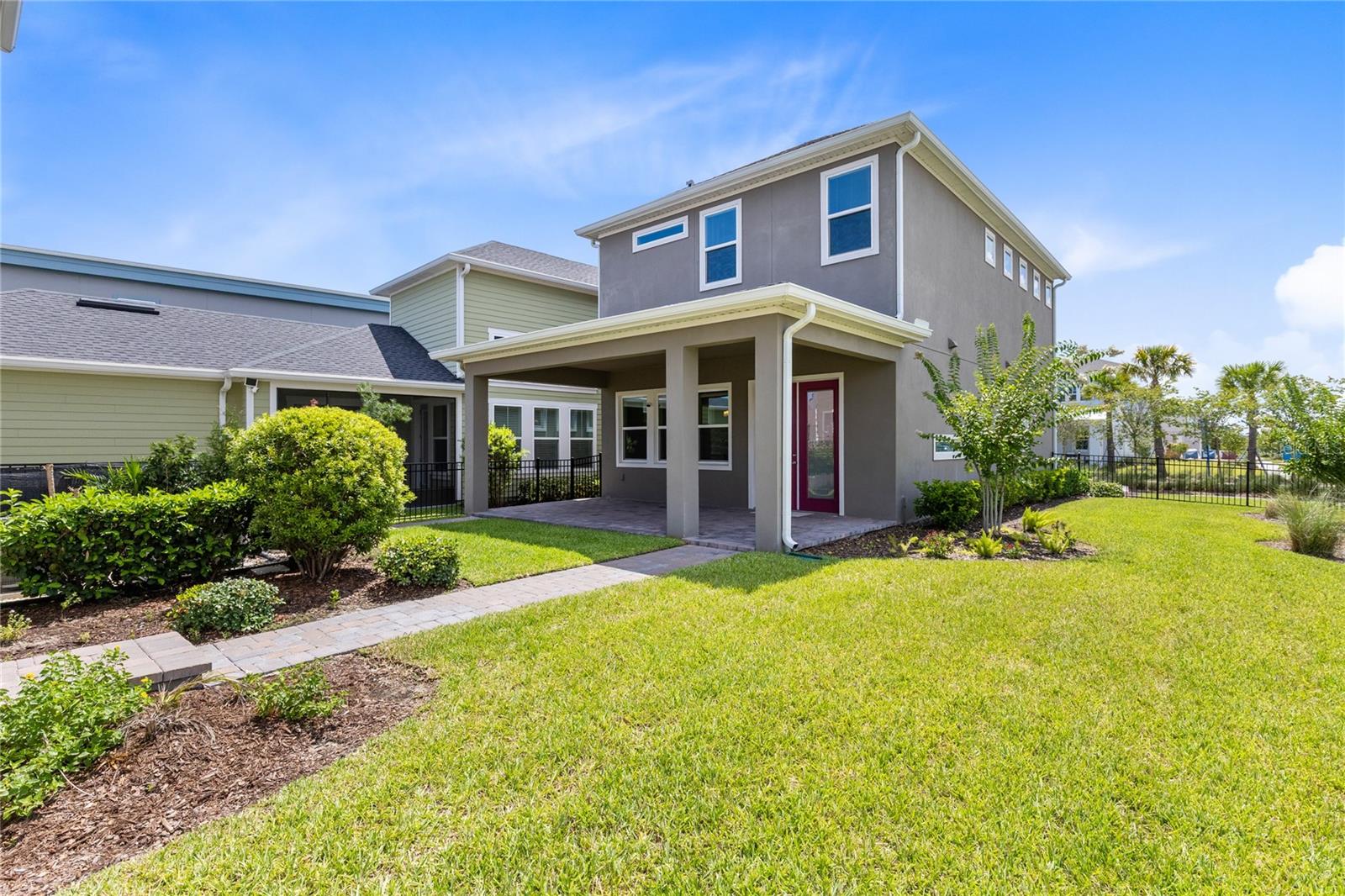 LAUREATE PARK - Residential Lease