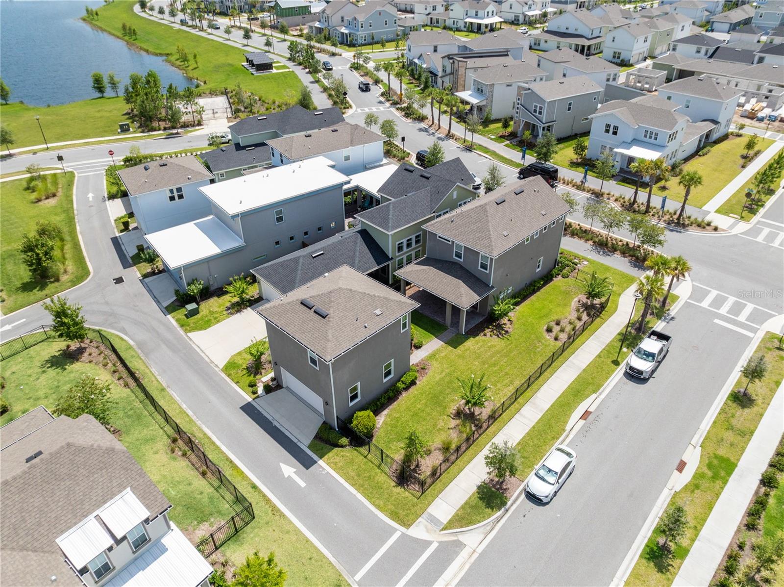 LAUREATE PARK - Residential Lease