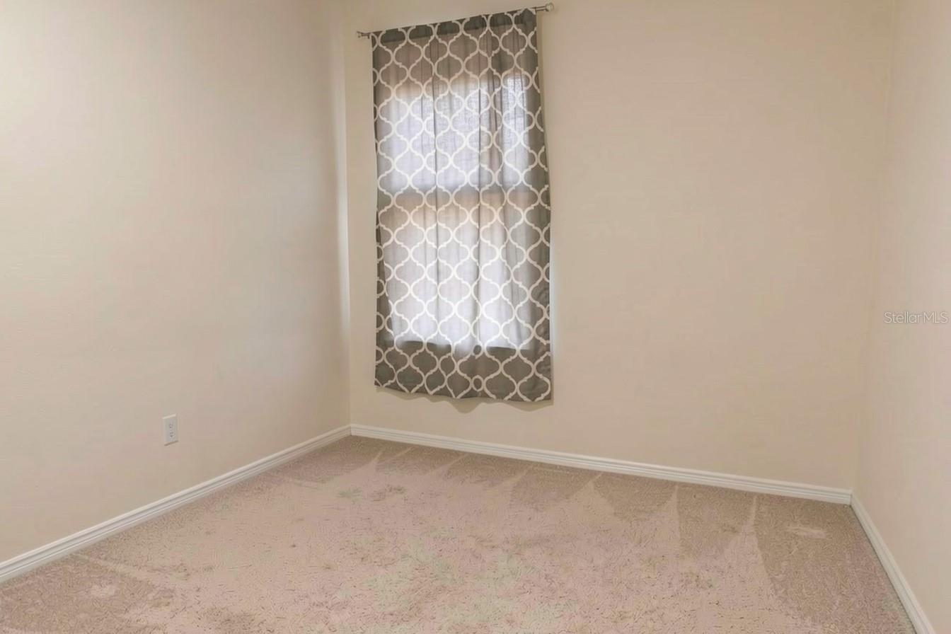 OXFORD CHASE - Residential
