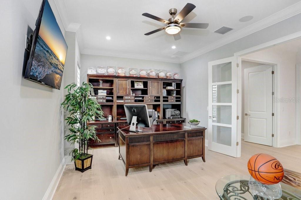 SUNSET PARK - Residential