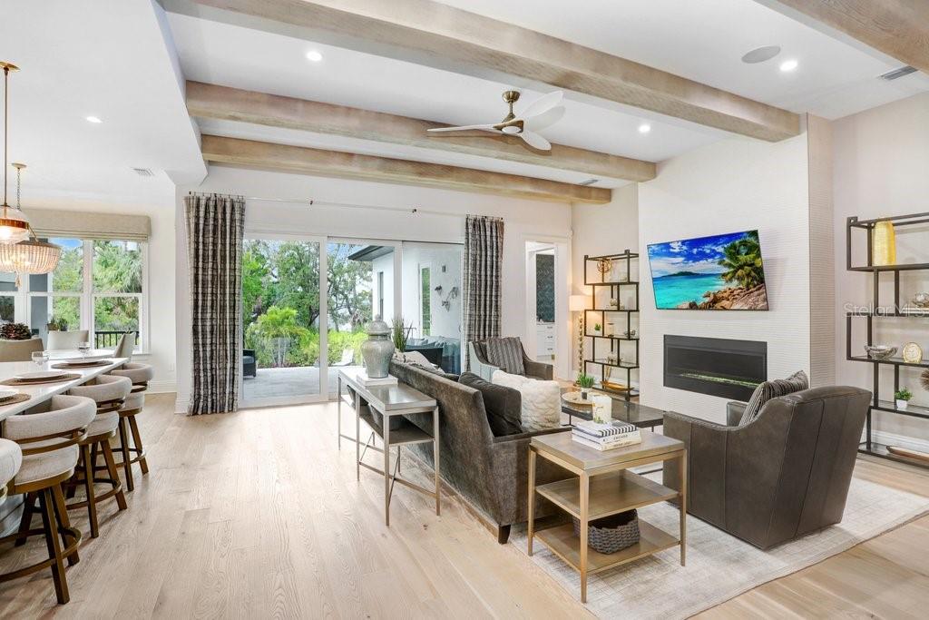 SUNSET PARK - Residential