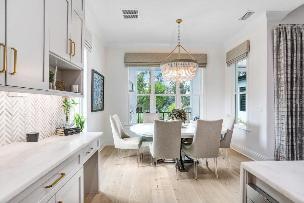 SUNSET PARK - Residential
