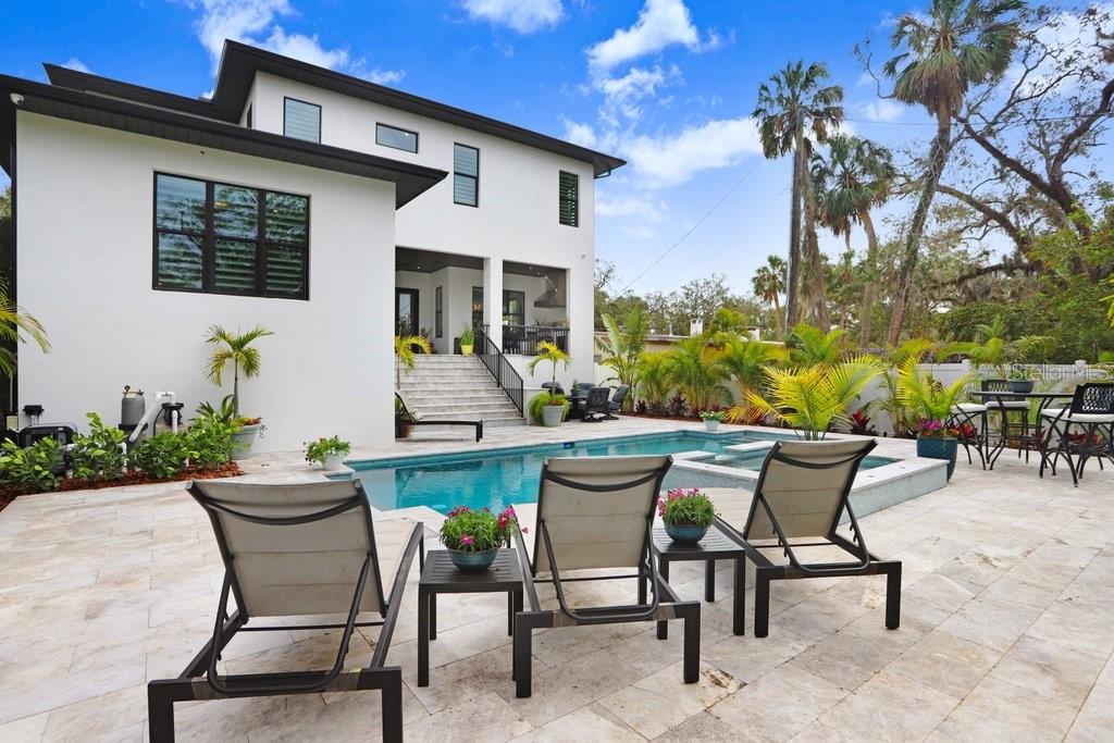 SUNSET PARK - Residential