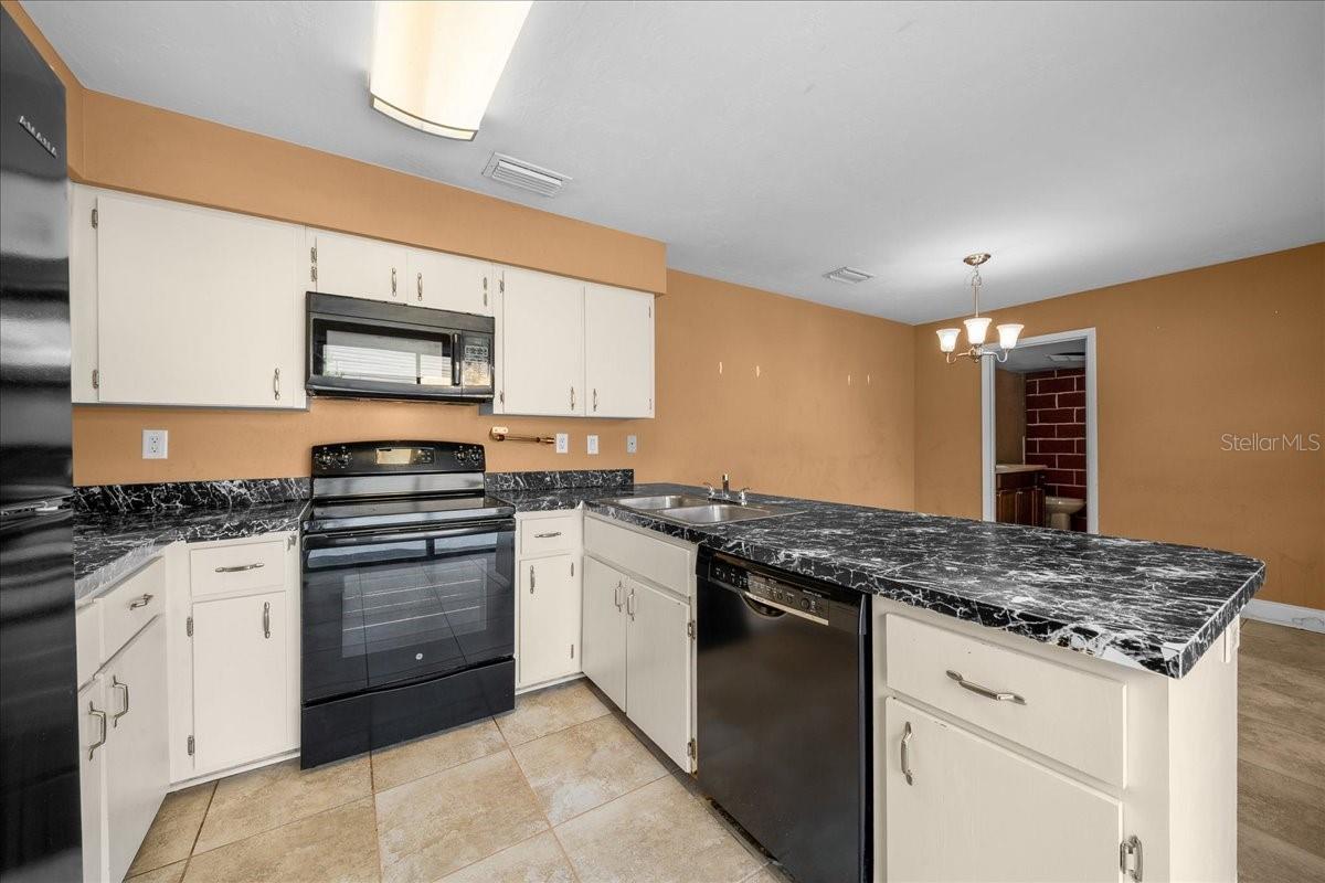 FOUNTAINBLEAU ROYALE - Residential