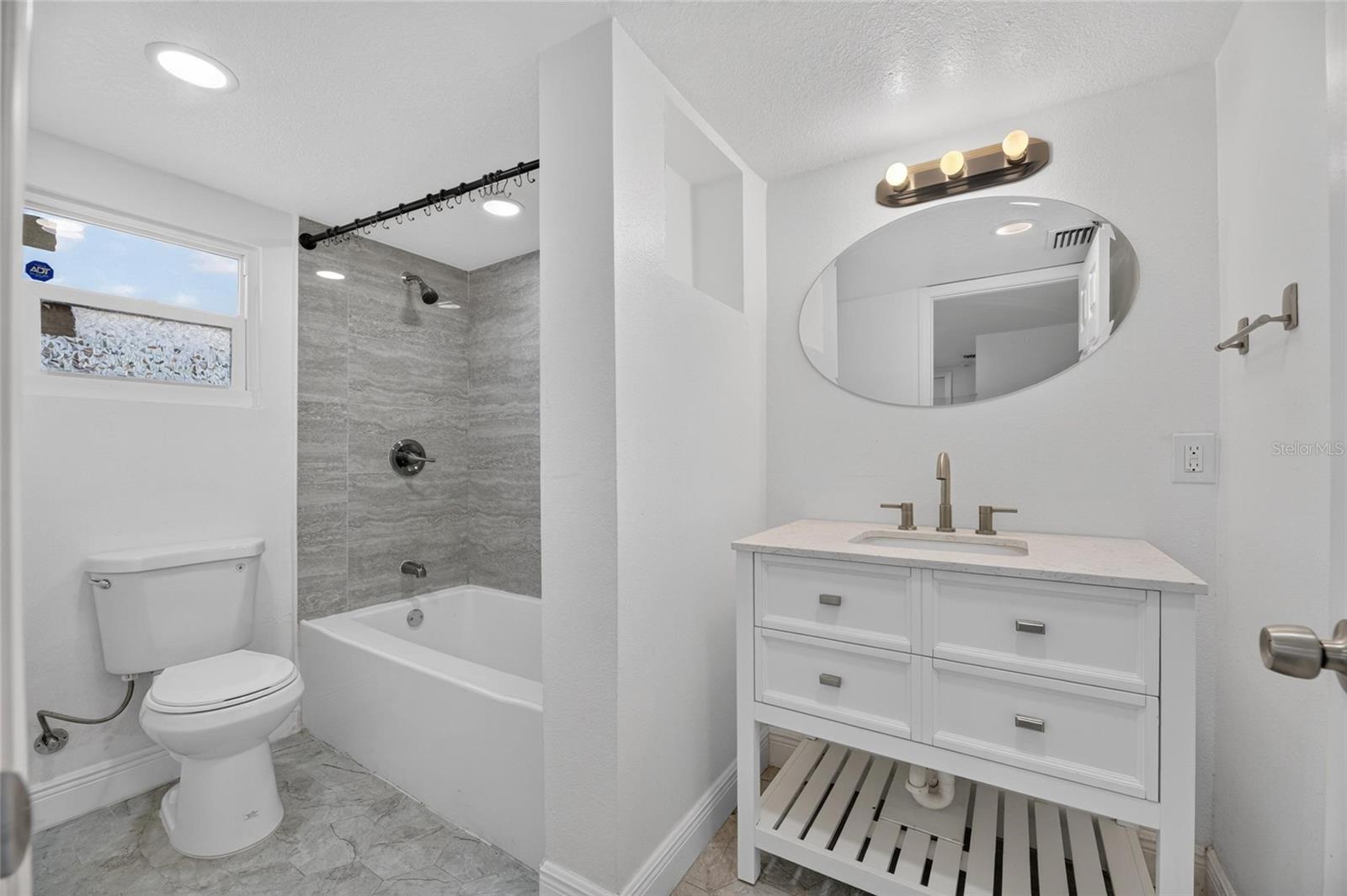 ALTMAN COLBY SUB - Residential Lease